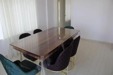 هتل آپارتمان Abbasi Apart