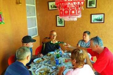 ベッドアンドブレックファースト Raola Khera   A Heritage Village