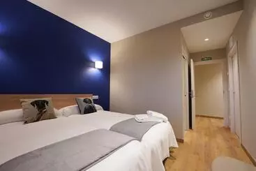 Pension Larrion Hostal   Ostatua