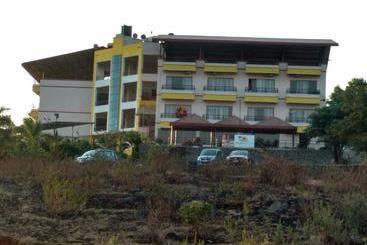 Ss Resort Near Jaysagar Lake