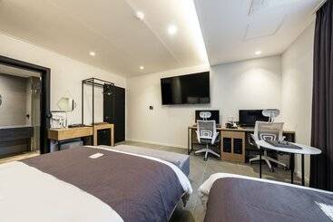 Hotel Suwon Brown Dot Suwon Ingyegyo