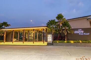 Hotel Laekhong River Resort