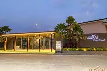 Hotelli Laekhong River Resort