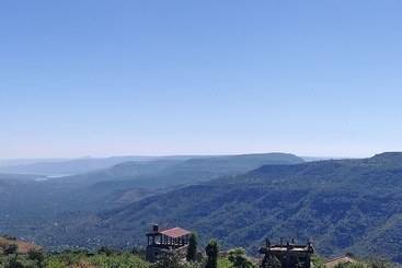 Отель Yashraj Residency