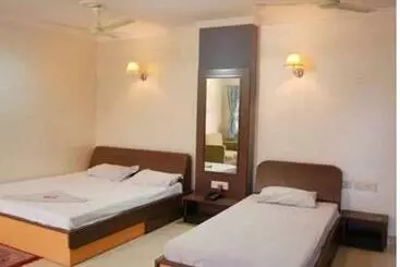 Hotel Greenland Inn