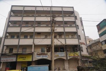 Hotel Pop 82356  Shreenathji