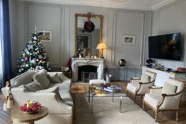 مبيت وإفطار La Grande Carrée