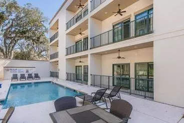 ホテル 400 Ocean Suites By Lighthouse Vacations