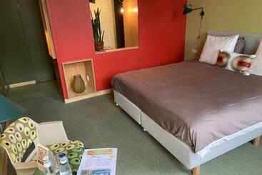 Stadshotel Steegoversloot