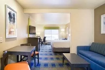 Holiday Inn Express Hotel & Suites Brookings, An Ihg