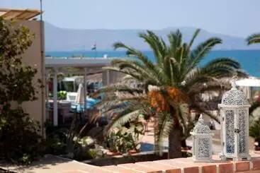 Mylos Hotel Apartments