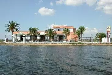 Hotelli L  Anicre