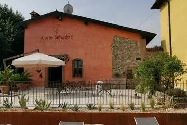 Aamiaismajoitus (B&B) Corte Belvedere