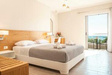 住宿加早餐  Soñar En El Mar