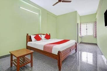 ホテル O Gan Residency