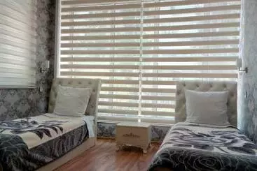 پانسیون Sheki Guest House