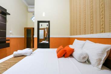 Grand Valonia Hotel Cafe & Park Jember