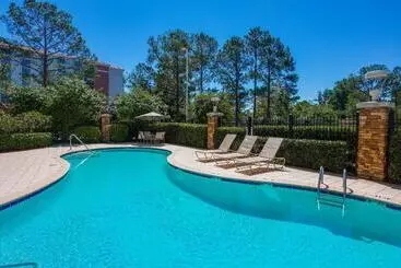 Отель Holiday Inn Baton Rouge College Drive I 10, An Ihg