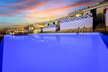 בקתות Parque Raquel