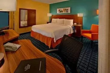 בית מלון כפרי Fairfield Inn & Suites Boca Raton