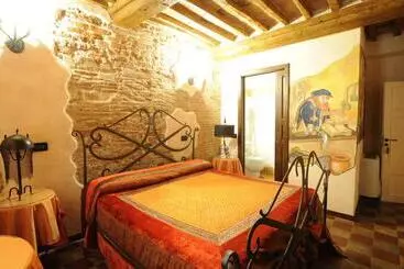 Bed and Breakfast Antica Corte Dei Principi Charming Rooms