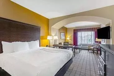 בית מלון כפרי La Quinta Inn & Suites By Wyndham Mobile Satsuma / Saraland