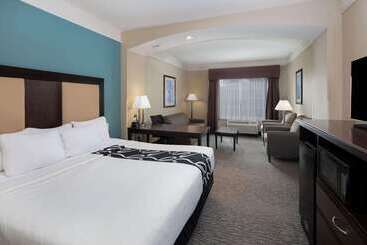 호텔 La Quinta By Wyndham Savannah Airport   Pooler