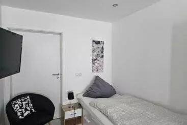 آپارتمان Balthasar Neumann Speiserei & Gästehaus Zentrum Brühl