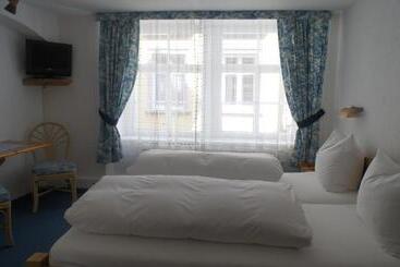 Hotel Gasthof Inselgraben Garni