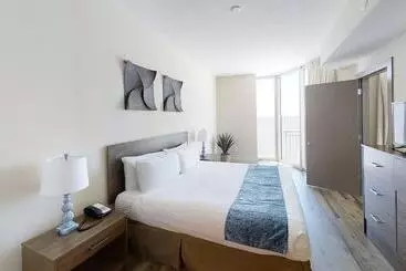 South Beach Biloxi Hotel & Suites