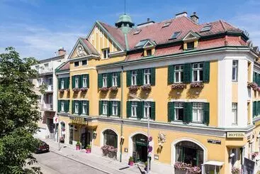 هتل Bergwirt Schönbrunn