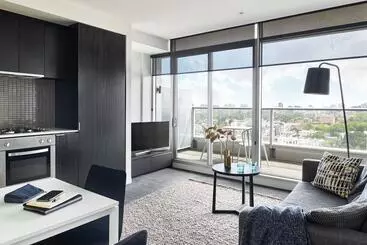 Апартаменты Punthill South Yarra Grand