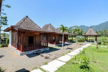 فندق Balkondes Duta Menoreh