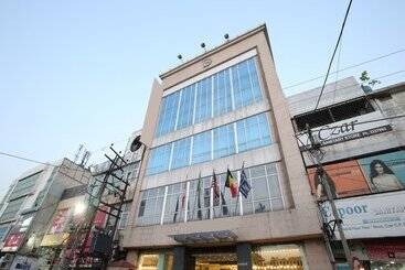 Hotel Downtown Jalandhar