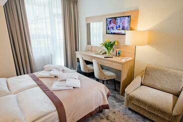 هتل Sanatorium Uzdrowiskowe Lech