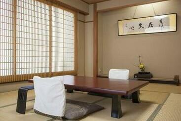 Hotel Shinshu Shimosuwa Onsen Gingetsu