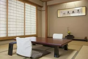 Hotelli Shinshu Shimosuwa Onsen Gingetsu