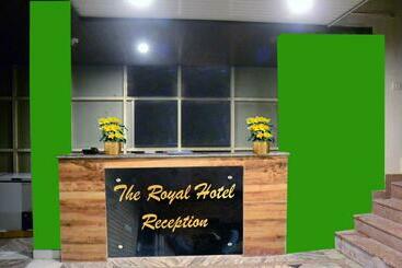 Hotel Oyo 82880 The Royals