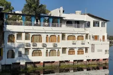 Отель Natural Lake View