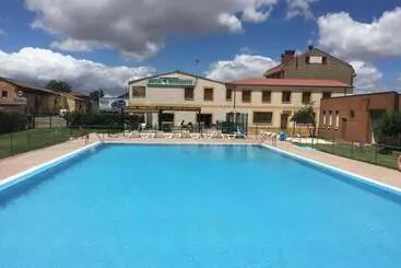 ペンション El Delfín Verde