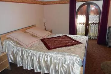 ベッドアンドブレックファースト Chambres D Hôtes Domaine D Augy