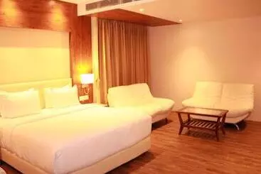 Hotel Sarovar Portico Somnath
