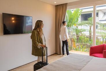 ホテル Termales El Otoño