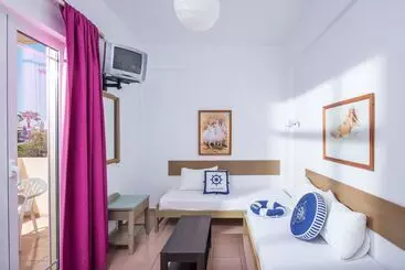 Apartament W Suites By Estia