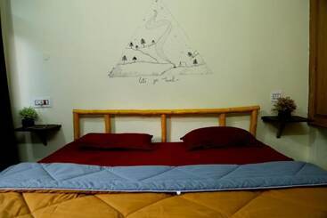 The Hostalgic Jibhi   Hostel