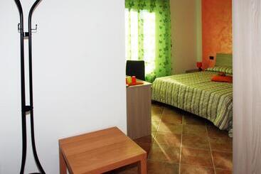 ベッドアンドブレックファースト La Cascina