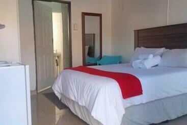 Pension Park Front Lodge