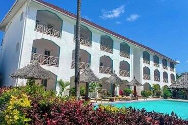 Otel Ahg Sun Bay Mlilile Beach