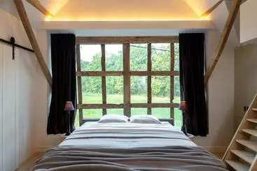 Aamiaismajoitus (B&B) Winning De Zwaen