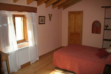 קוטג'' El Canto Del Gallo